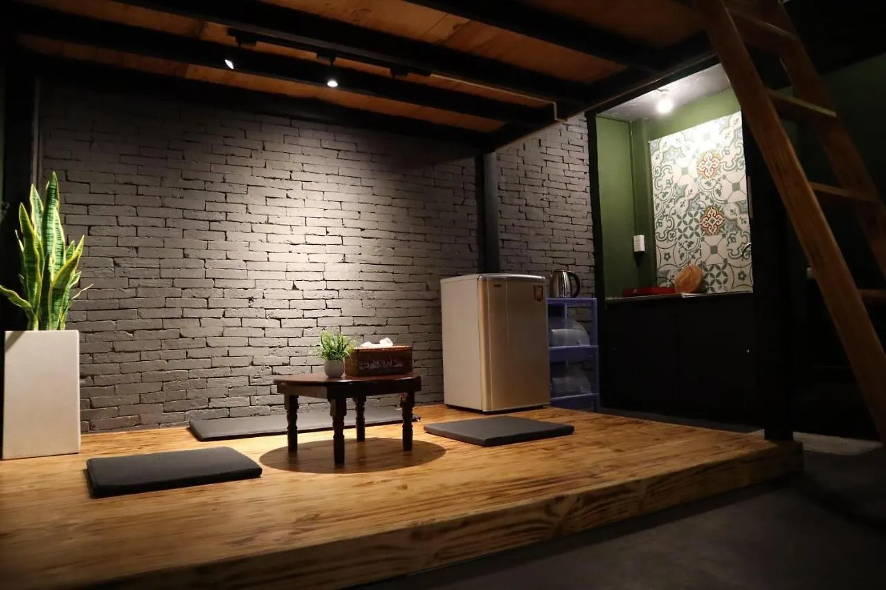 Homestay Stay&Chill S.3 Mystique Studio Nearby Bui Vien Ho Chi Minh City Vietnam