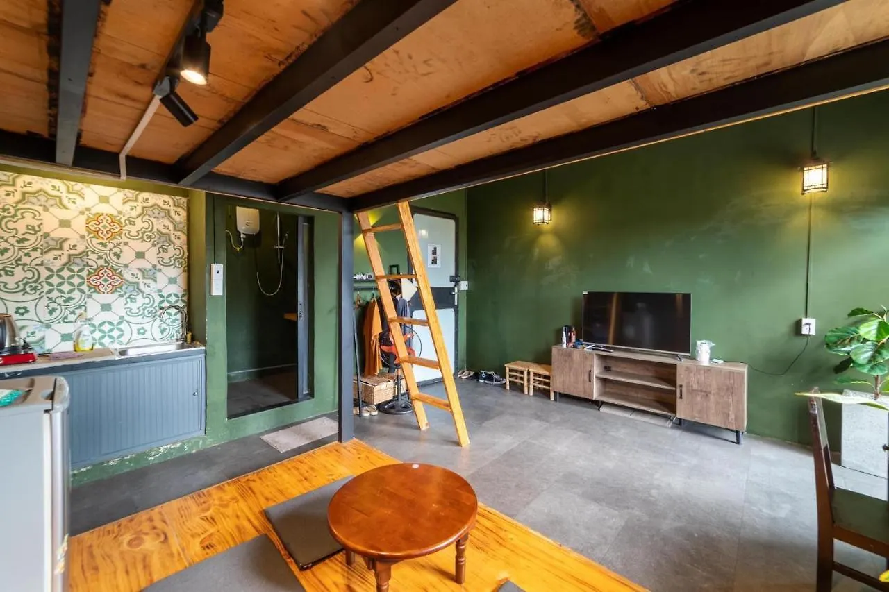 Homestay Stay&Chill S.3 Mystique Studio Nearby Bui Vien Ho Chi Minh City